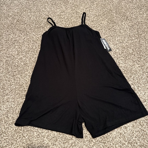 New Kids Black One Piece by Boohoo - Picture 1 of 4